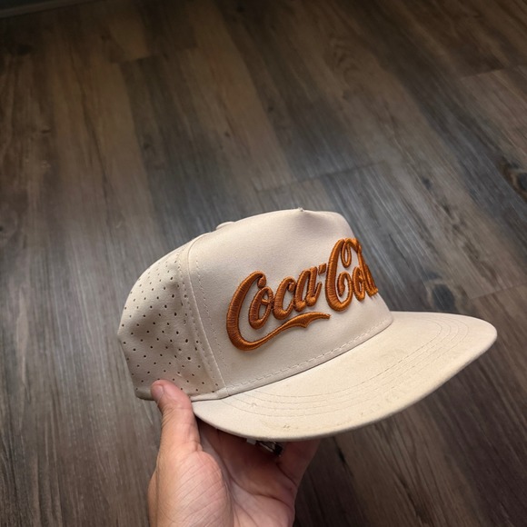 Coca-Cola Embroidered Logo Baseball Cap‎ Cream Flat Bill Snapback Mens - Picture 3 of 6